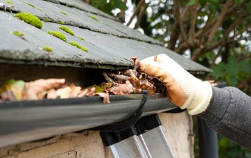 gutter cleaning Clatford, Wiltshire